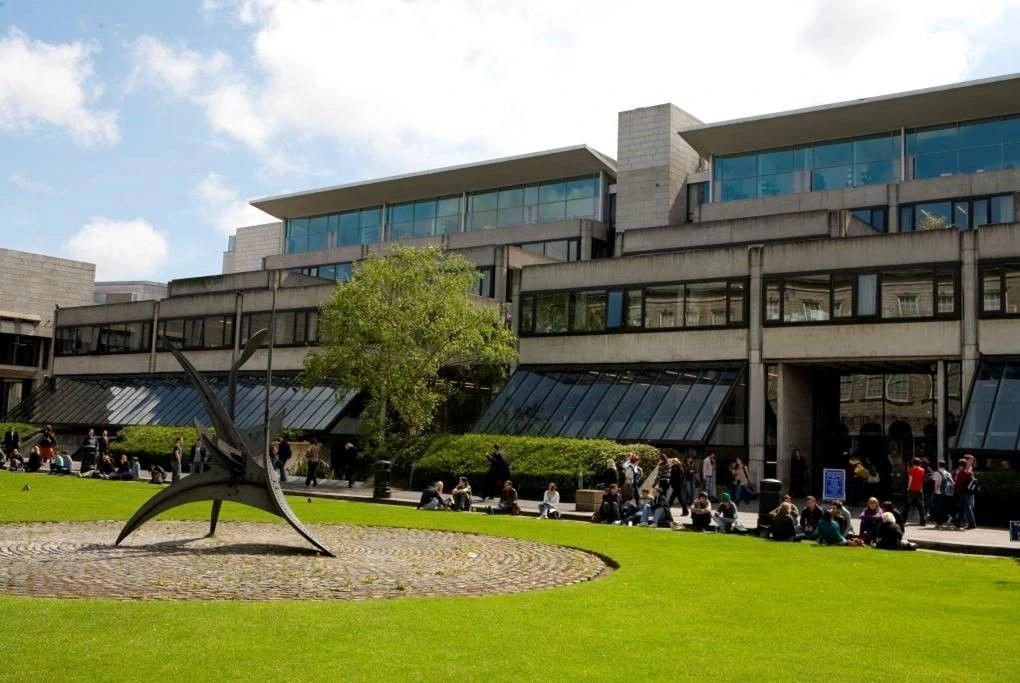 Arts Block Background