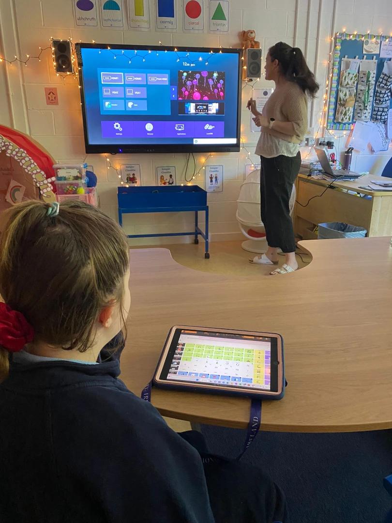 Classroom AAC Background